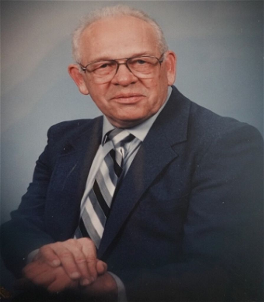 Paul W. Mccluer