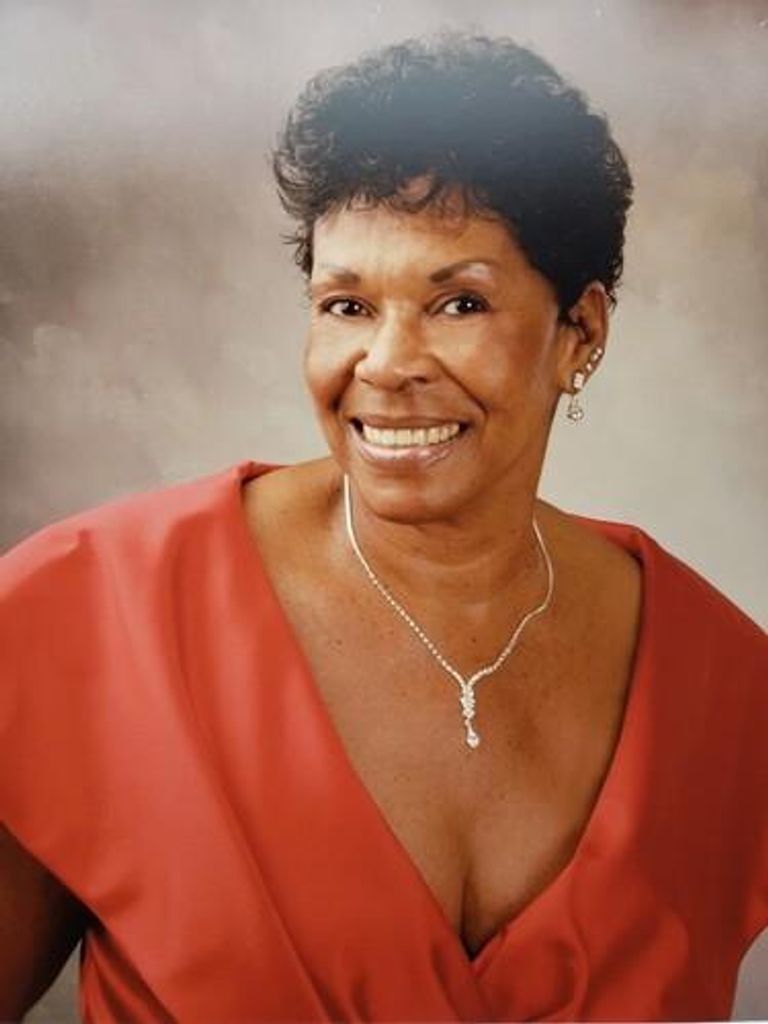 Gertrude "Trudy" "Sug" (Collins) Jones Profile Photo