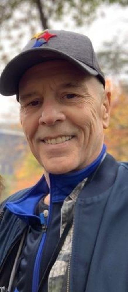 Thomas E Donahue Profile Photo