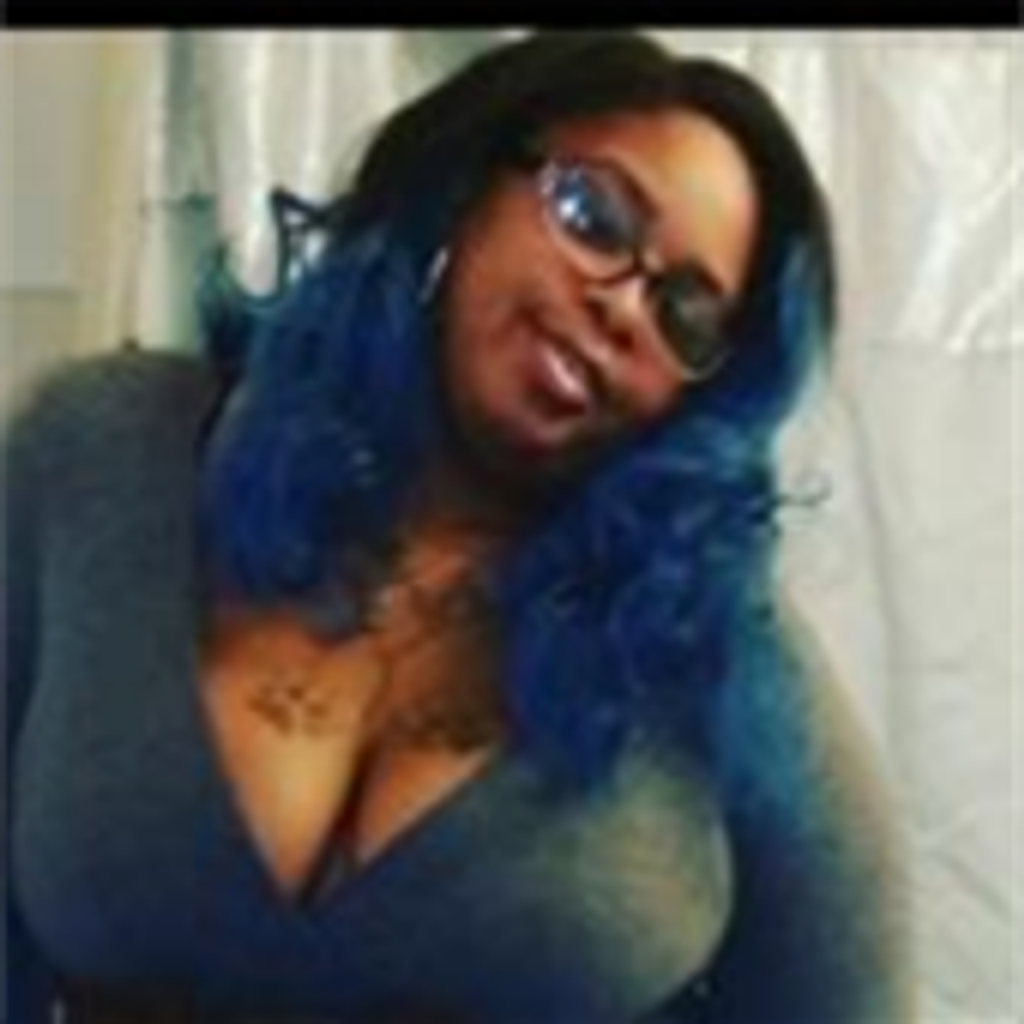 Sheena  Darcil Weaver