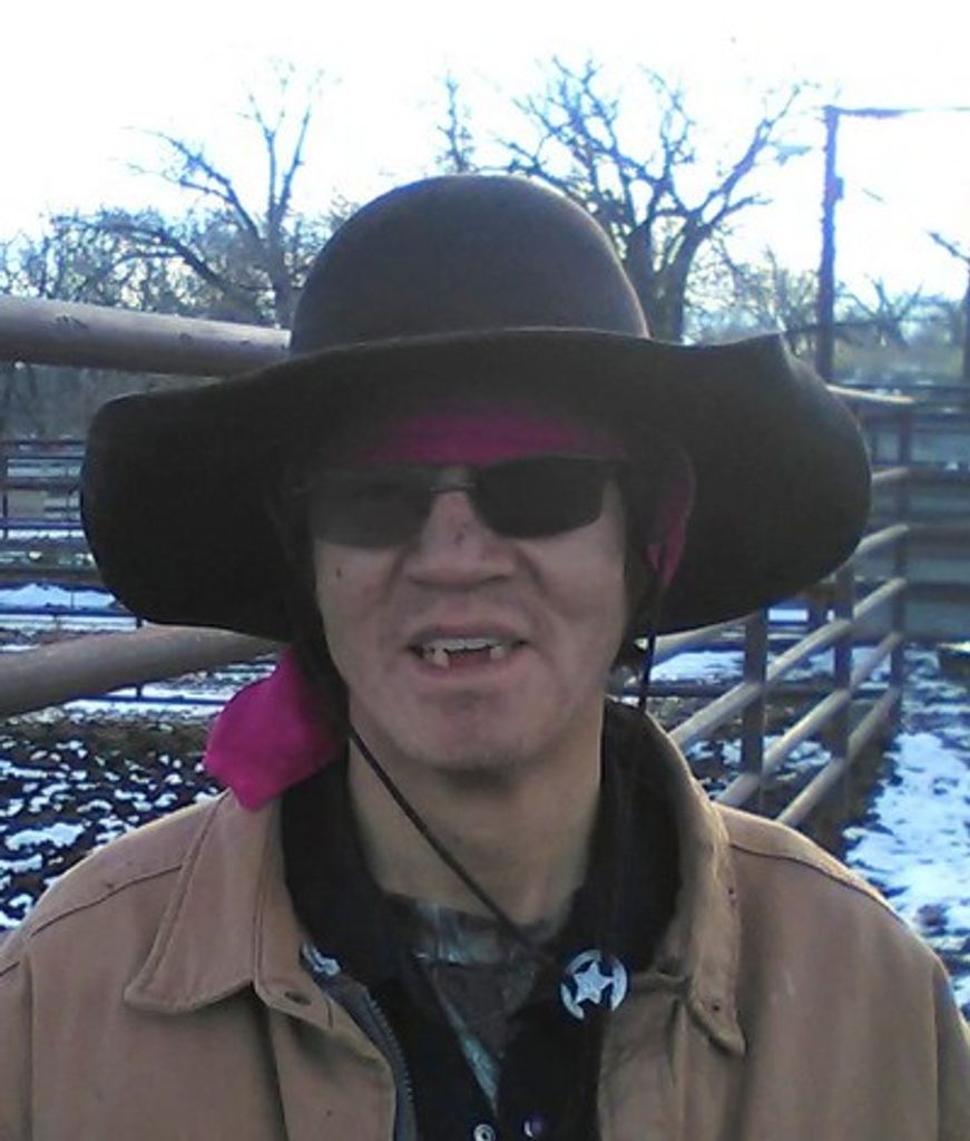 Gordon W Cochran