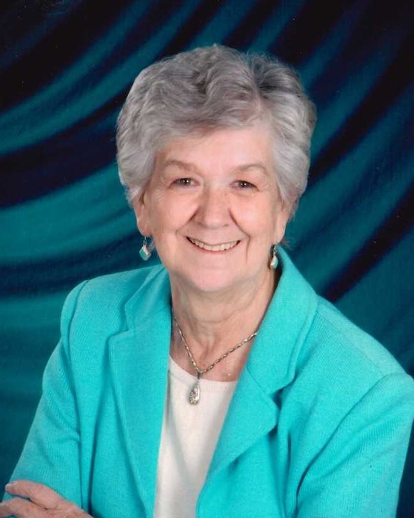 Dolores (Dee) Mae Saggars Profile Photo