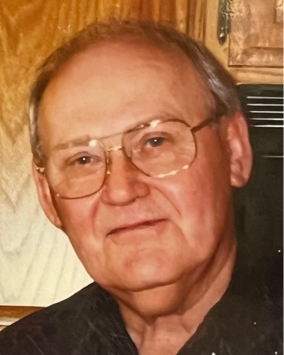 Buster Hale's obituary image