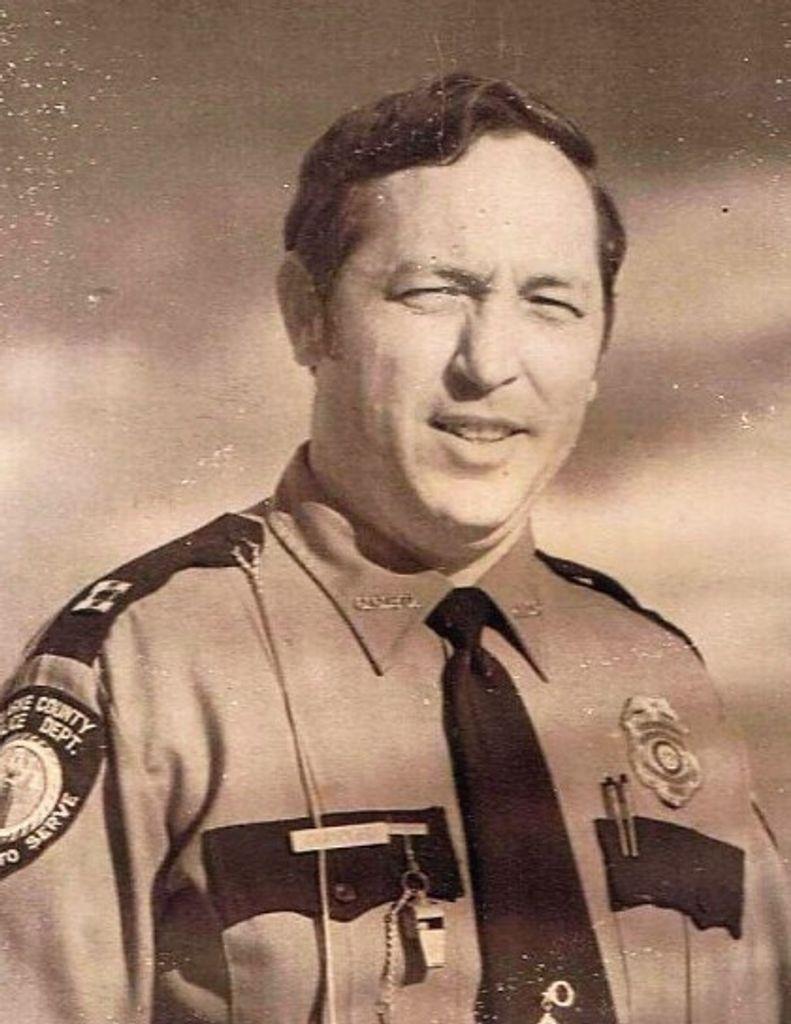 Ronald Maxwell Chandler