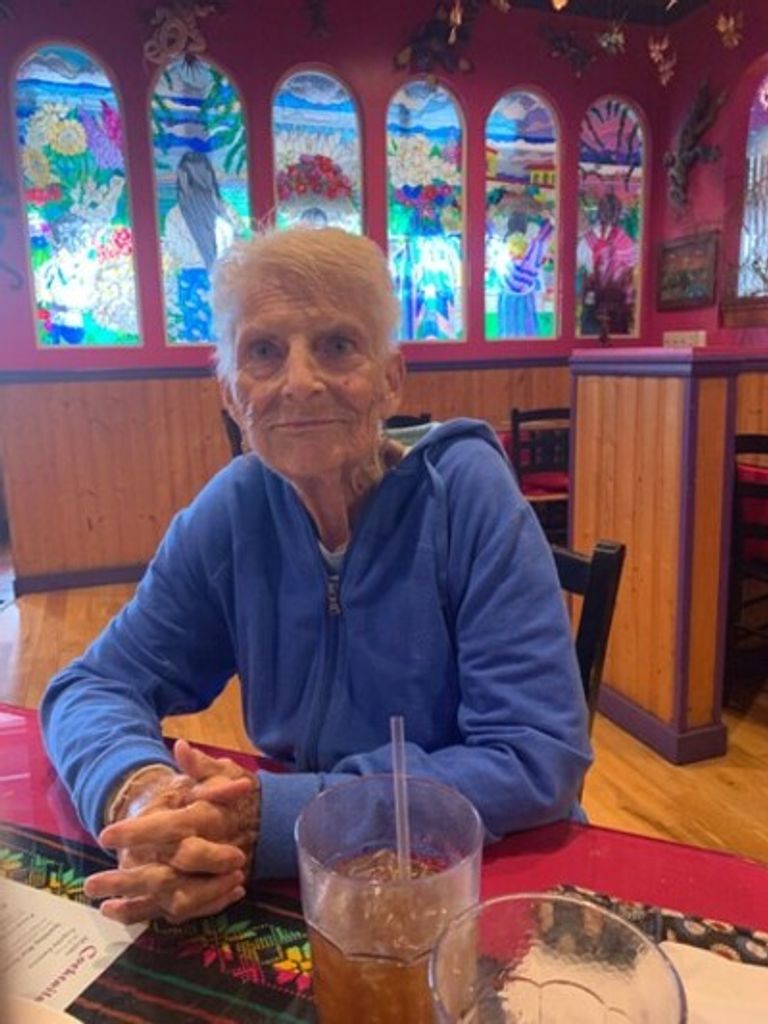 Victoria J Conrow Profile Photo