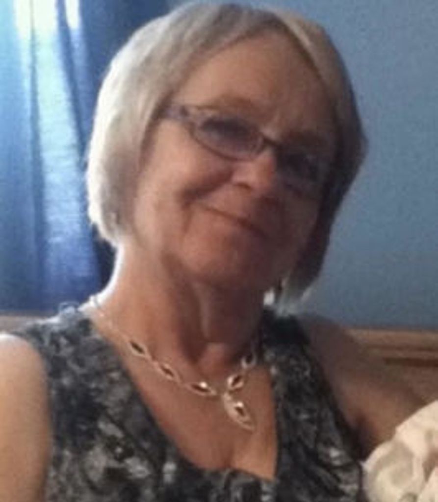 Pauline Young Profile Photo