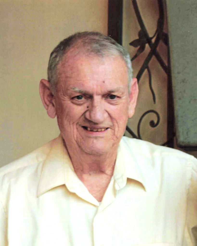 Larry August Escuriex
