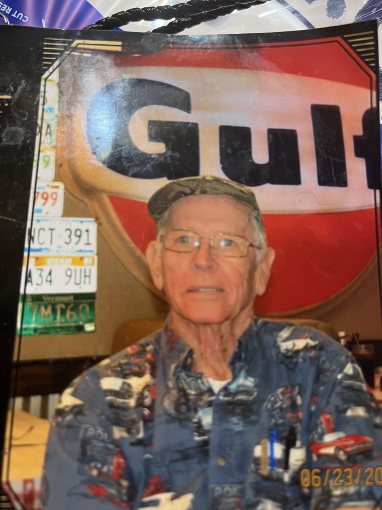 Bobby Gene Floyd