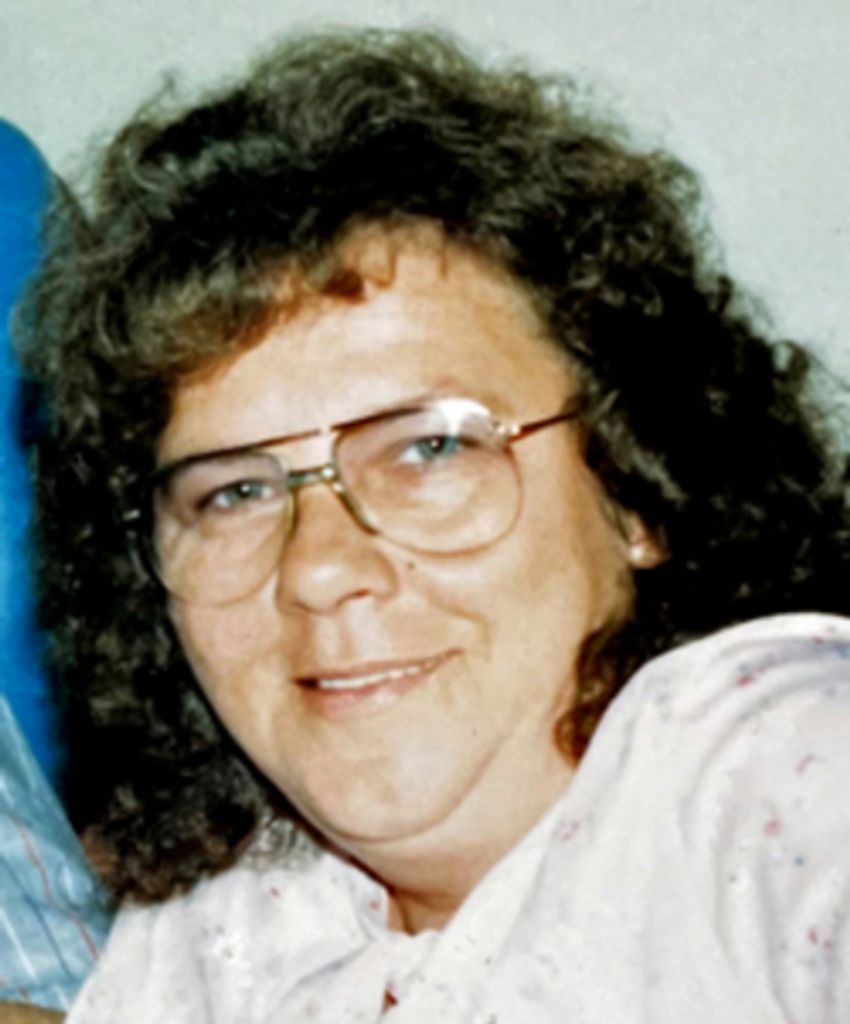 Carol Evelyn Shaffer Fields Burgess Profile Photo