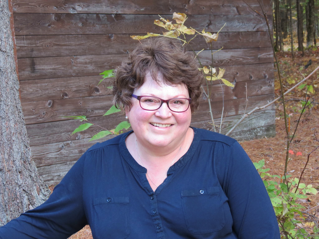 Donna Hanson Profile Photo