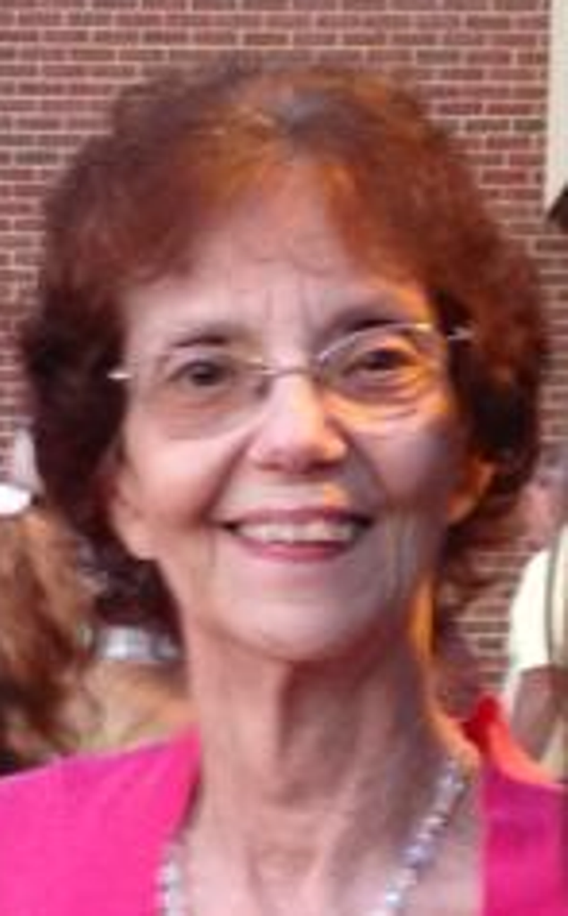 Loretta Kuhn