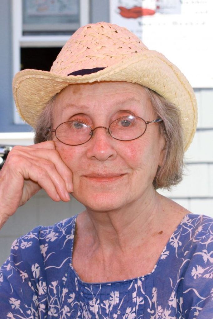 Jeanne Fogel Hecht
