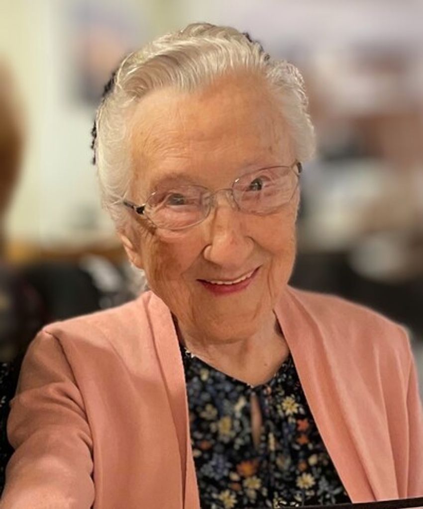 Fern Frances Hooley Profile Photo