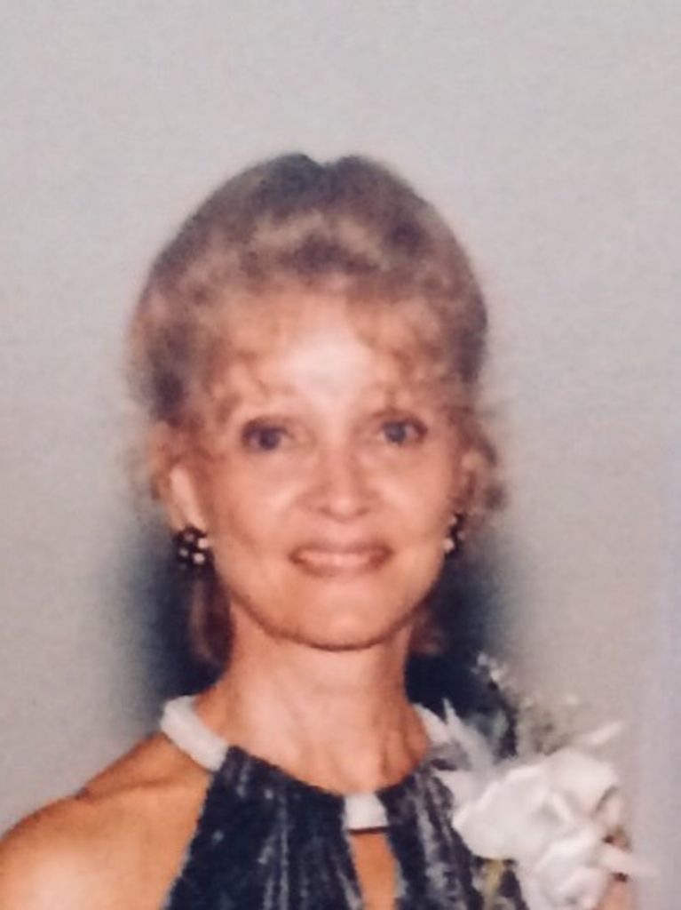 Elizabeth Frances Sahatjian Profile Photo