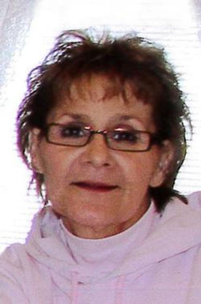 Beverly Huber Hakanson Profile Photo