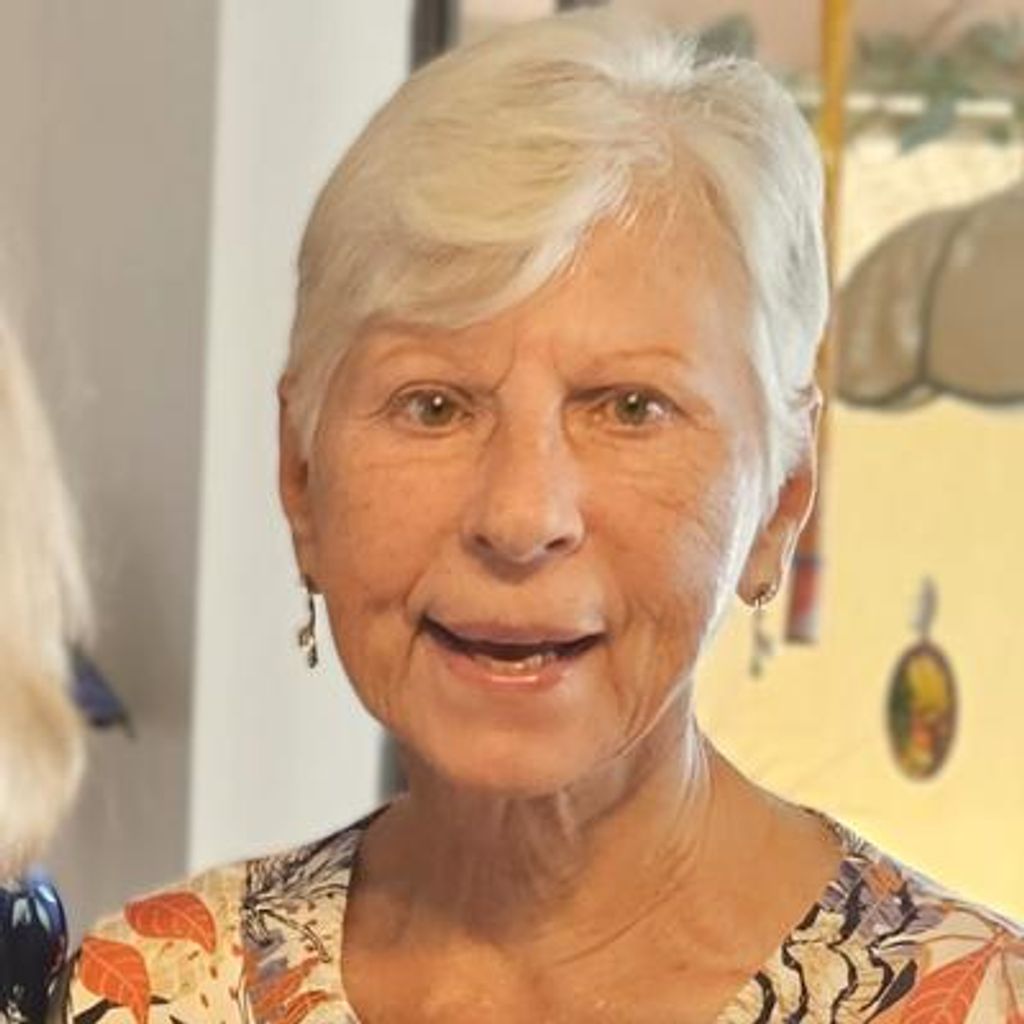 Annelise Ritchie Profile Photo