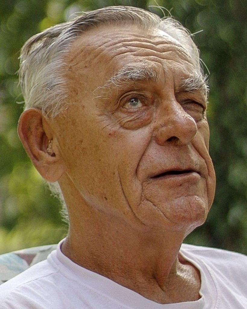 Daniel Dubak Profile Photo
