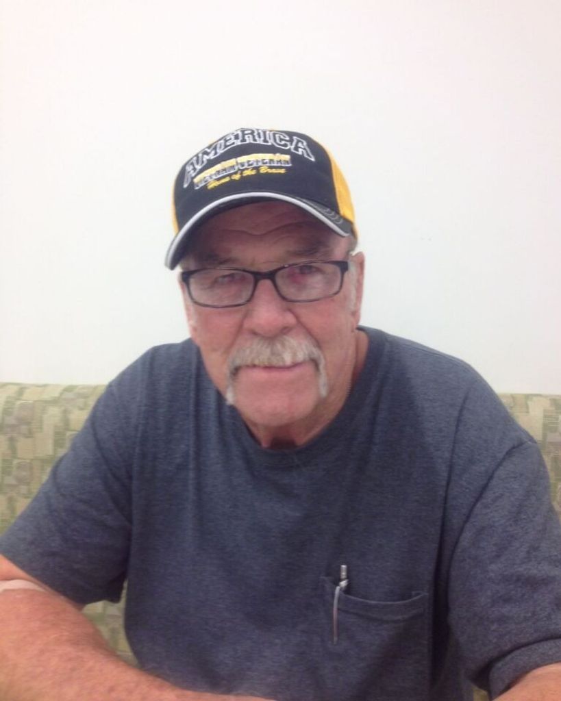 Dennis Kelly Profile Photo