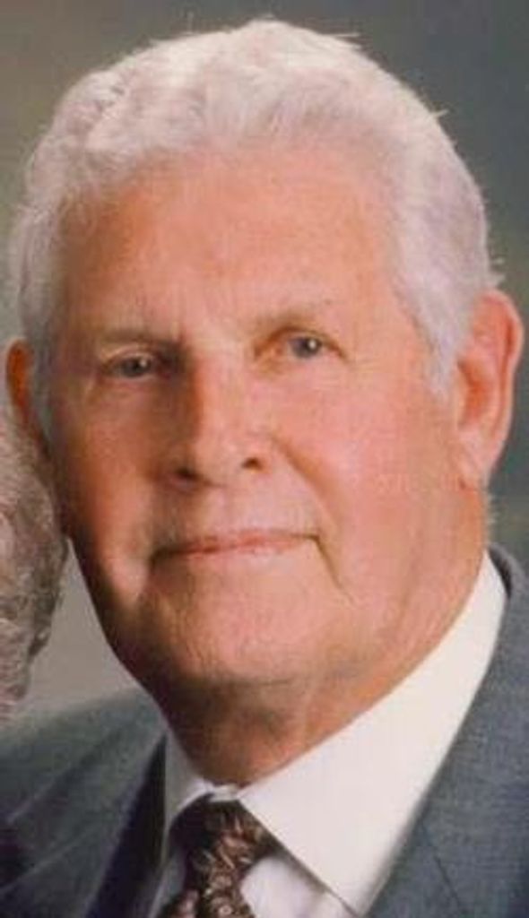 Lloyd Emanuel Erickson