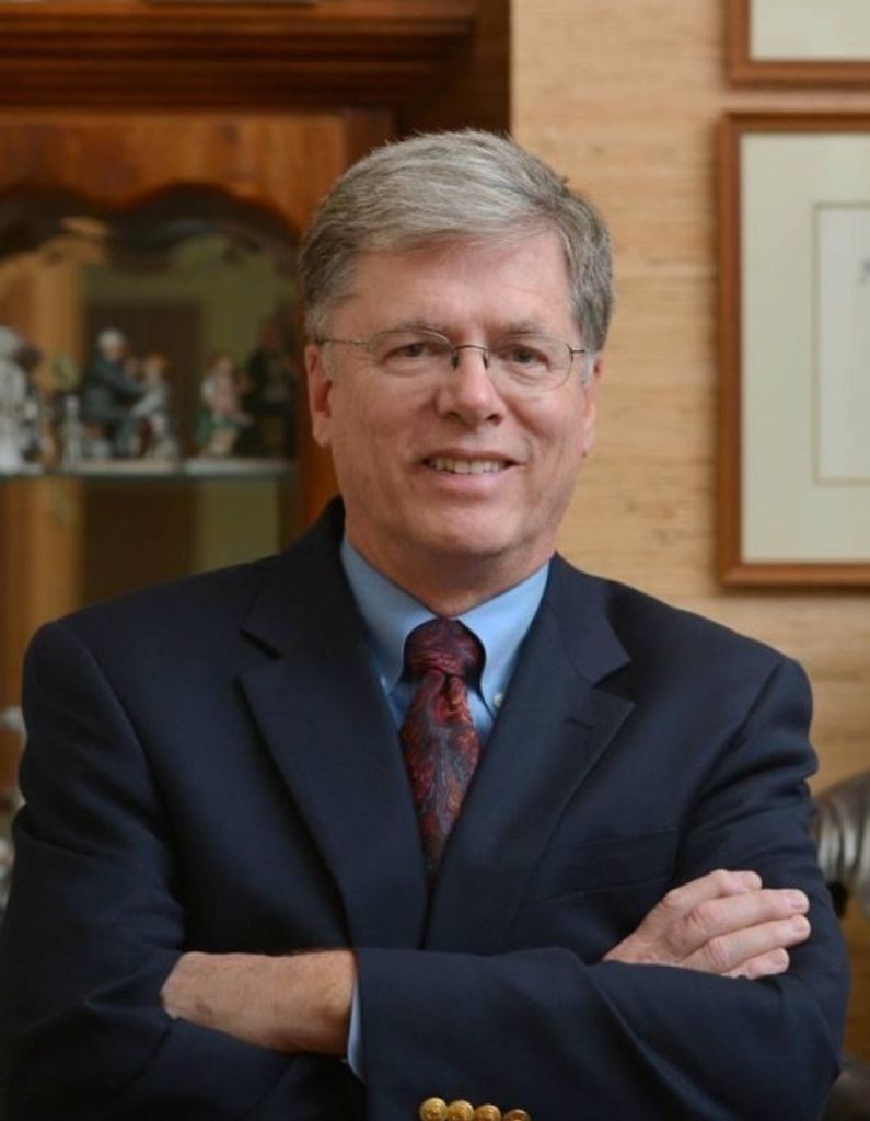 Dr. Stephen  Ashley Noller