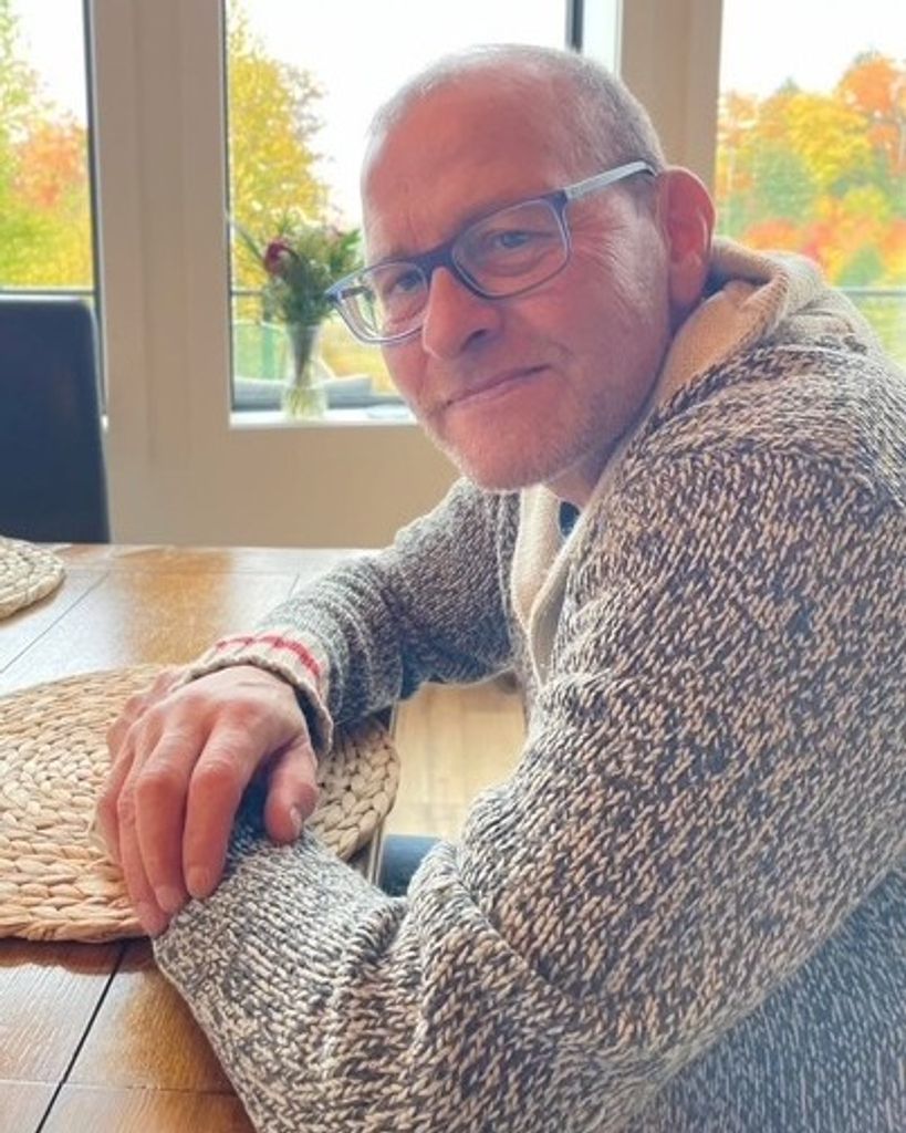 Joseph Brian Cox Profile Photo