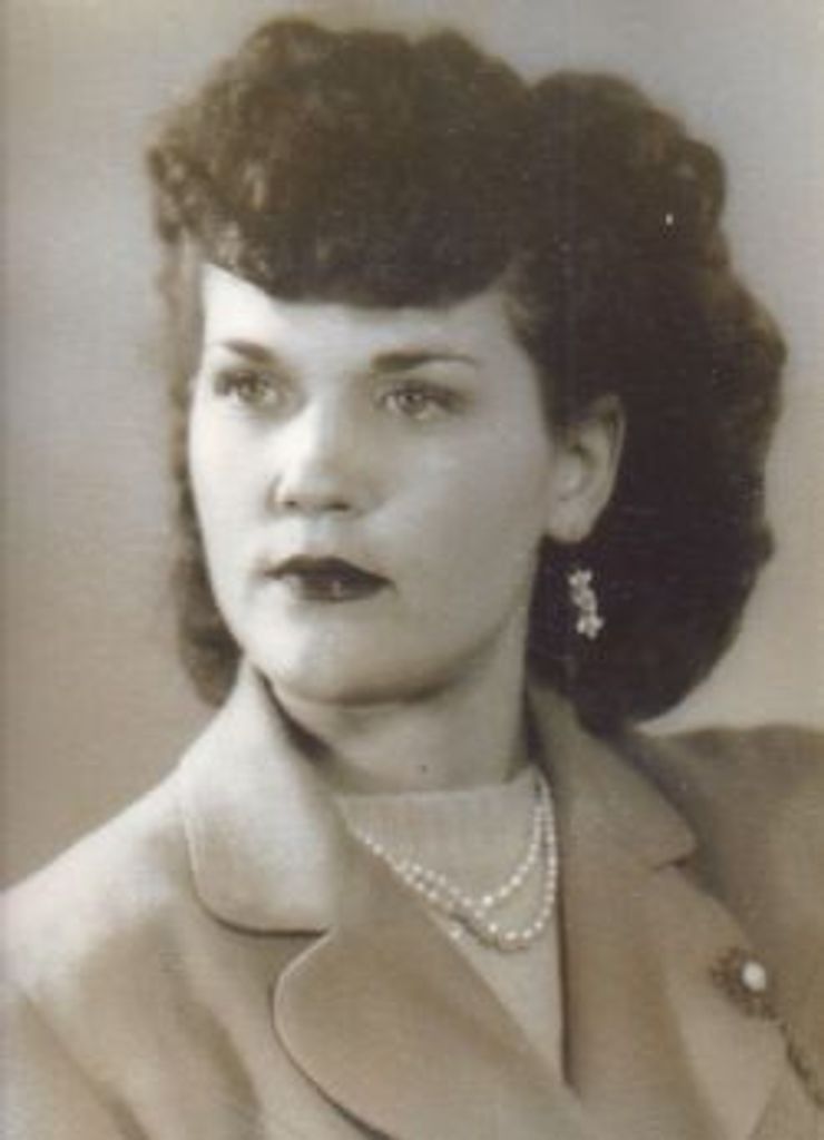 Peggy  Joyce Gurn