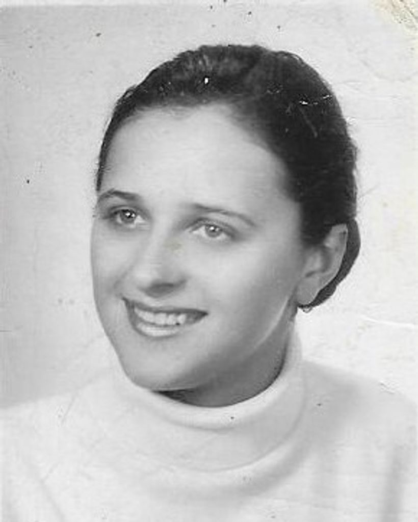 Danuta (Burakowska) Sosnowski Profile Photo