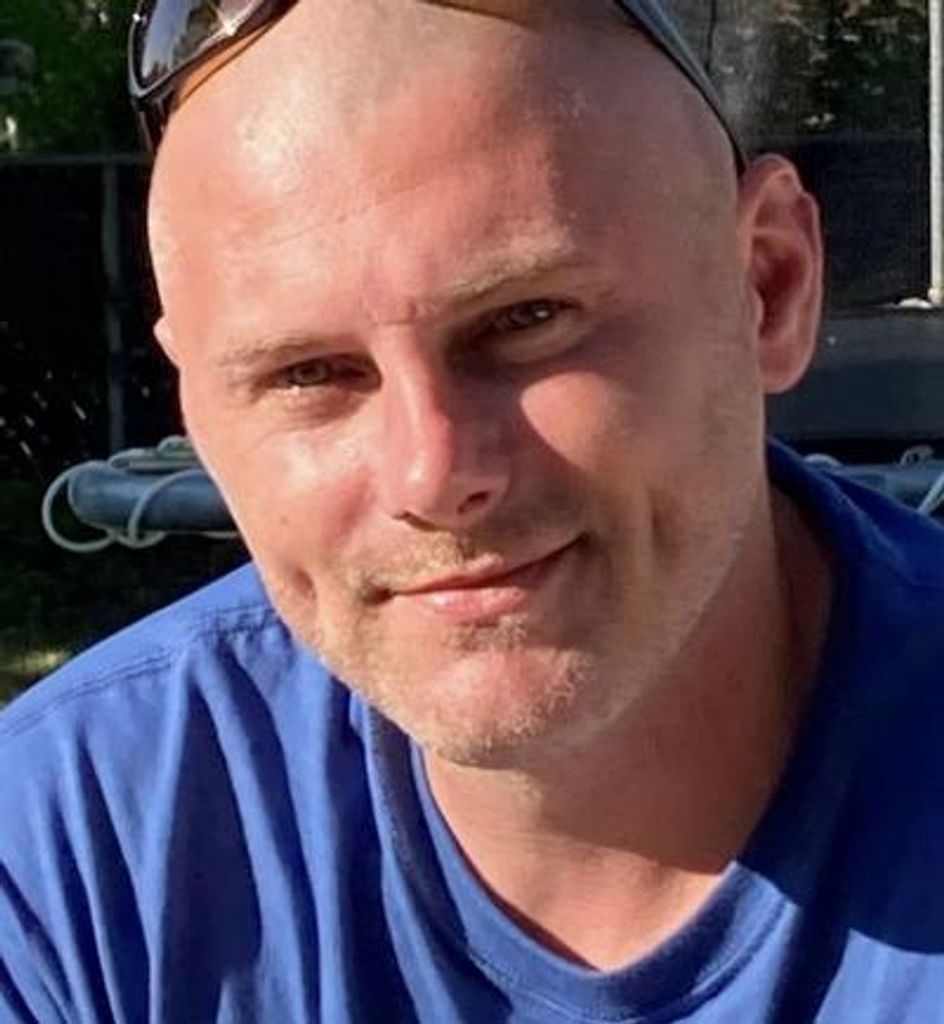 Christian Joseph Soenksen Iii Profile Photo