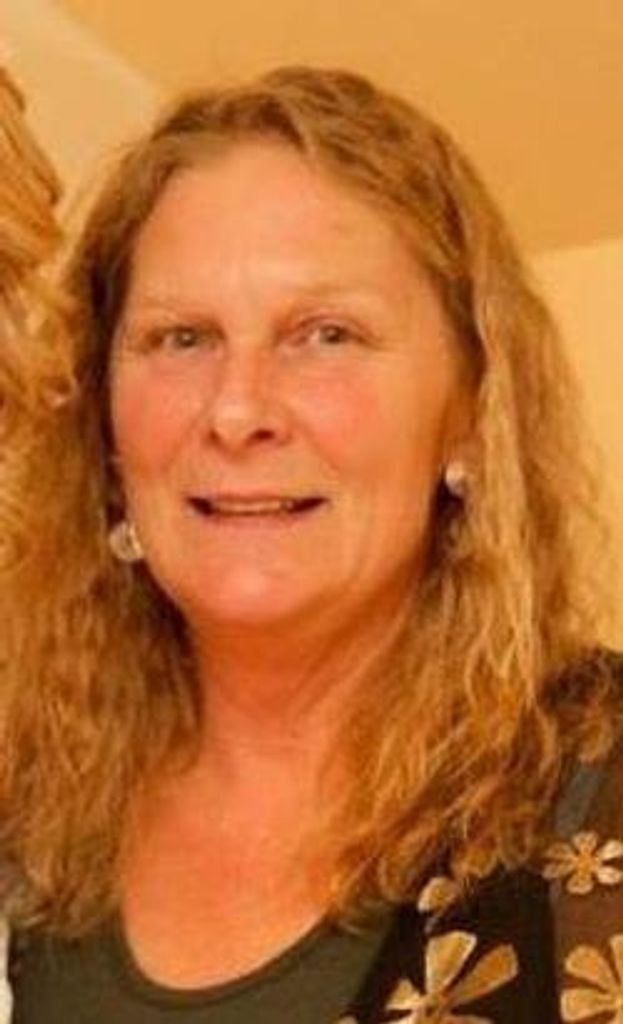 Cynthia Hathorn Ladue