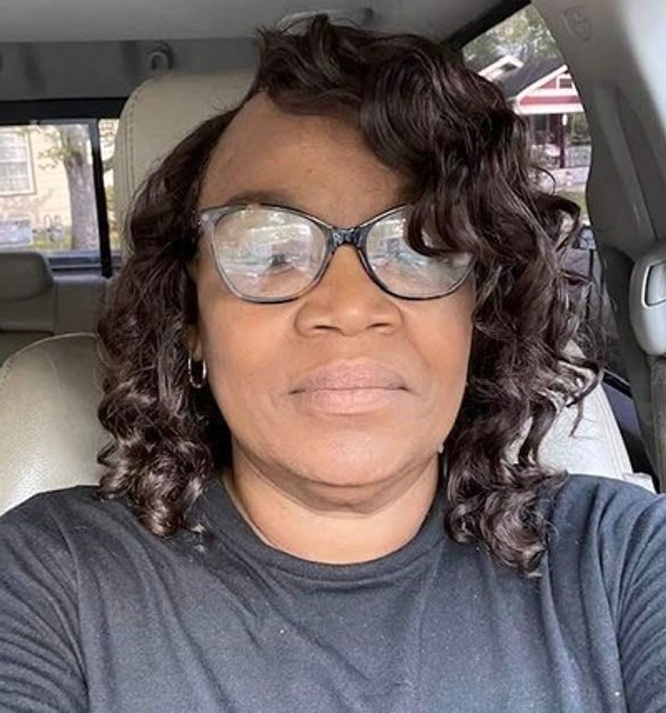 Earnestine Easley Profile Photo
