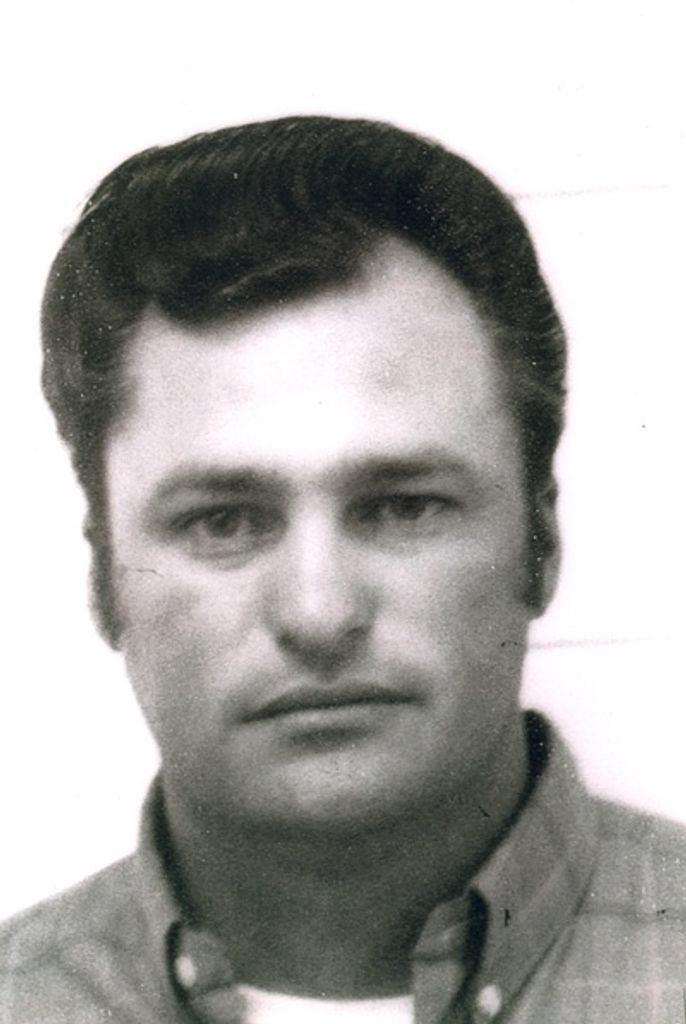 Coy "Pete" Holowell Profile Photo
