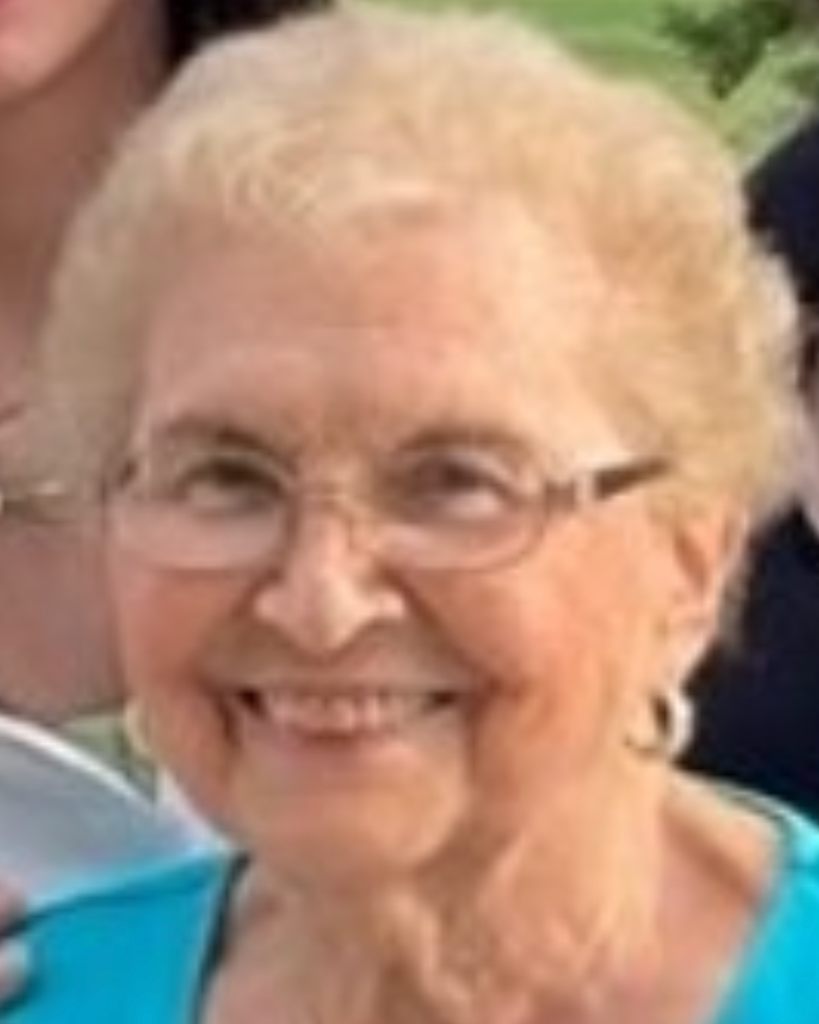 Louise (Kukich) Testoni Profile Photo
