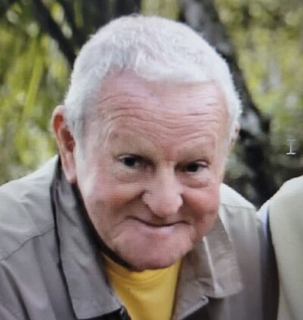 Frank Russ Hughes Profile Photo