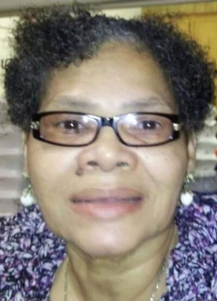 Bobbie Winters White