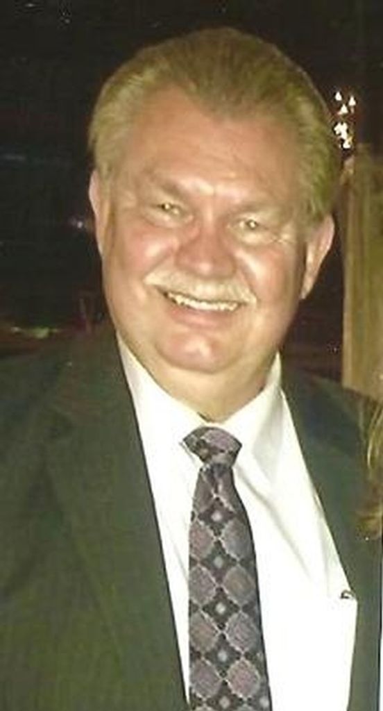 Mr. Roland Monroe Hicks