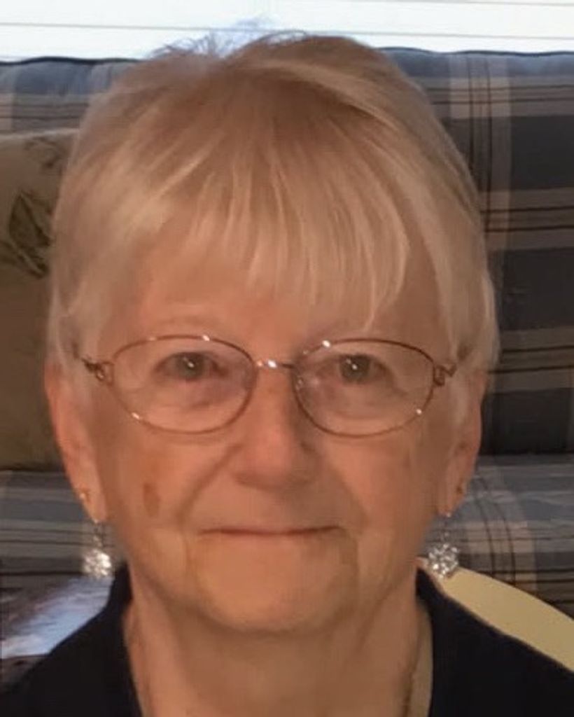 Jane Benduzek Profile Photo