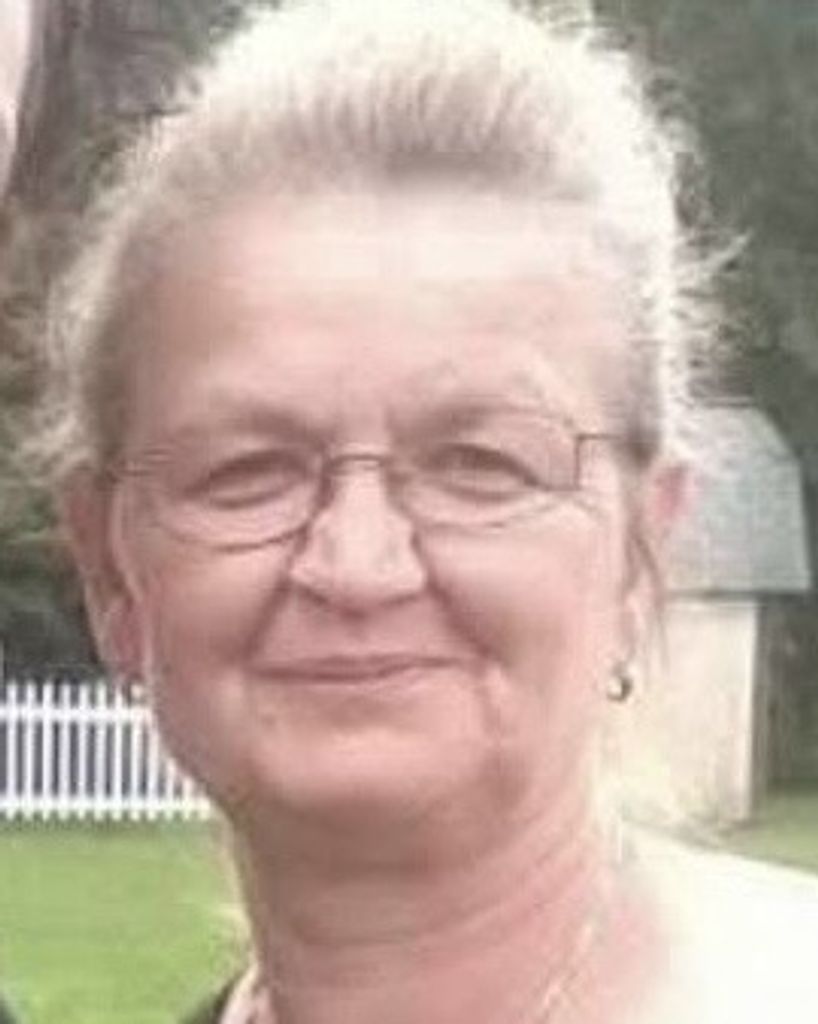 Ksenija LOVRINIC Profile Photo