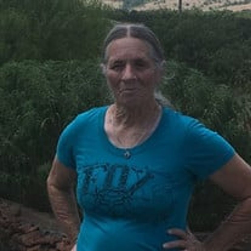 Debbie June Reeves