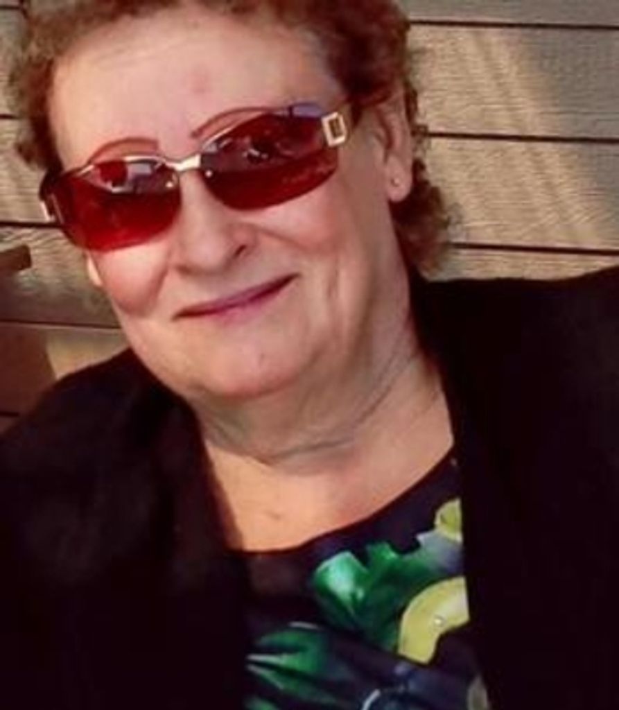 Lou Ann Hicks