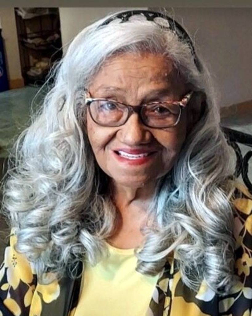 Delores Yvonne Flewellen