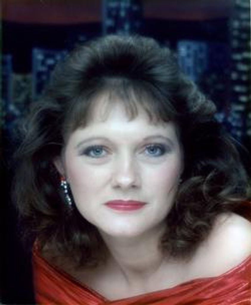 Janet Louise Ypya Profile Photo