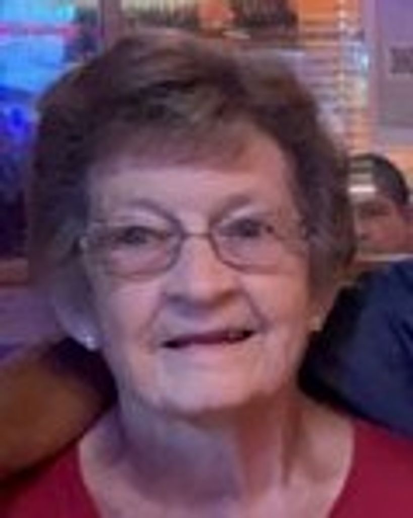Marilyn M Labenz