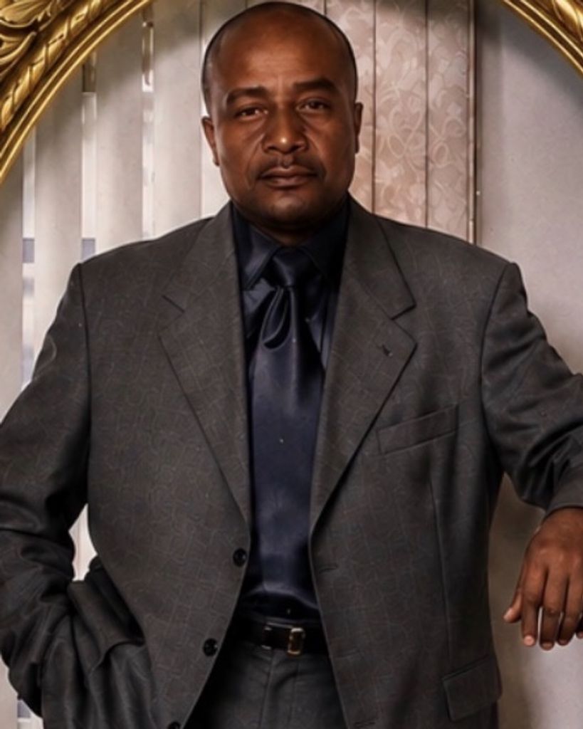Thomas Jones Profile Photo