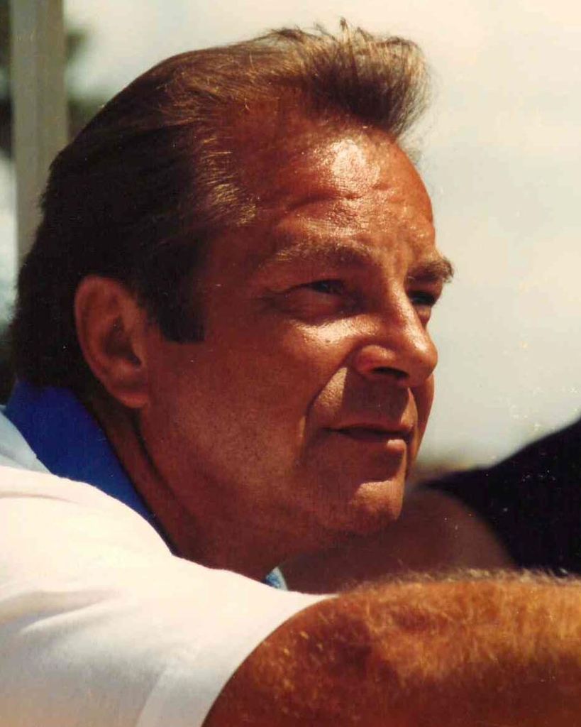 Richard Davison Profile Photo