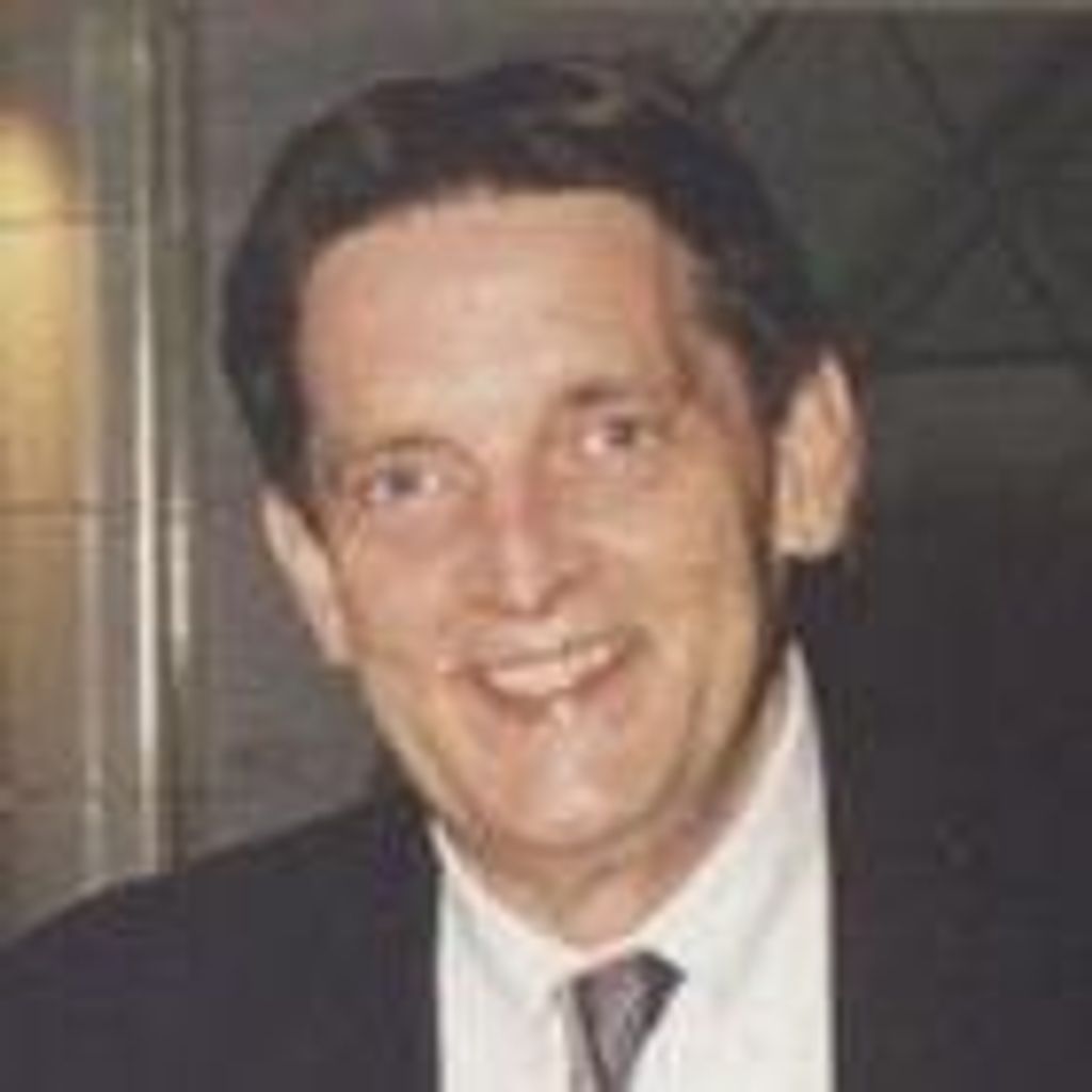 Robert E. Piotter