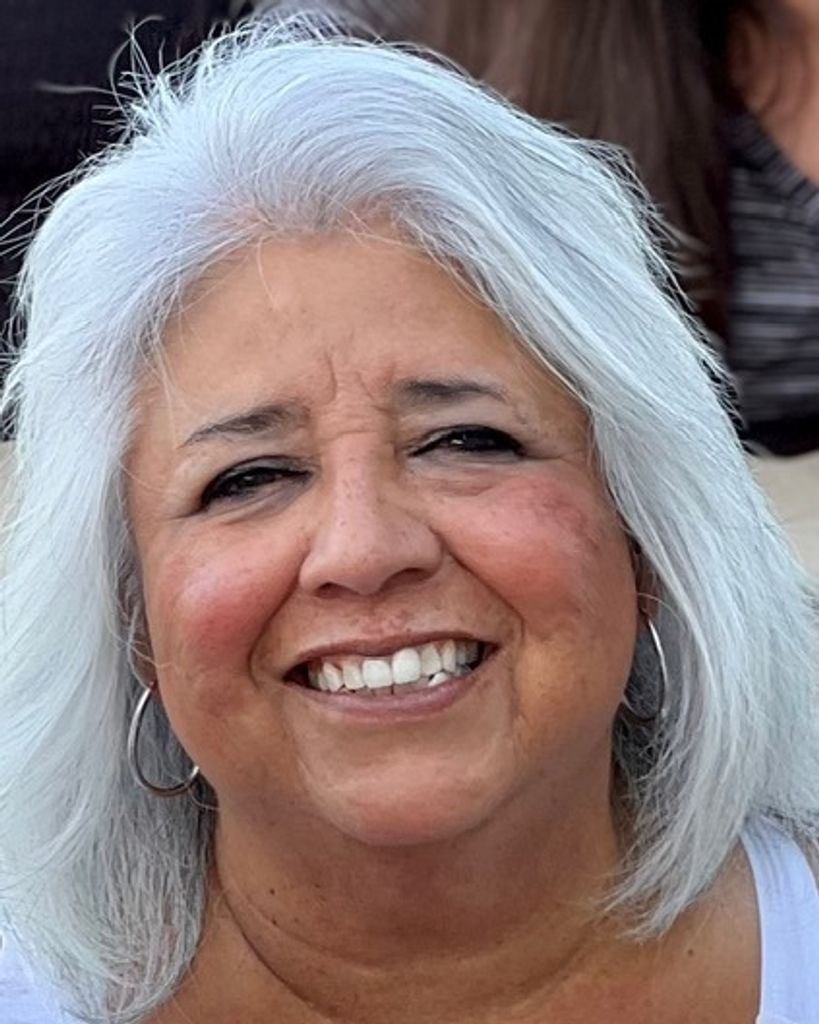 Vivian Torres Profile Photo