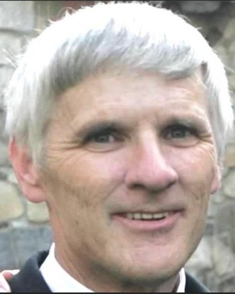 Philip Sandstrom Profile Photo