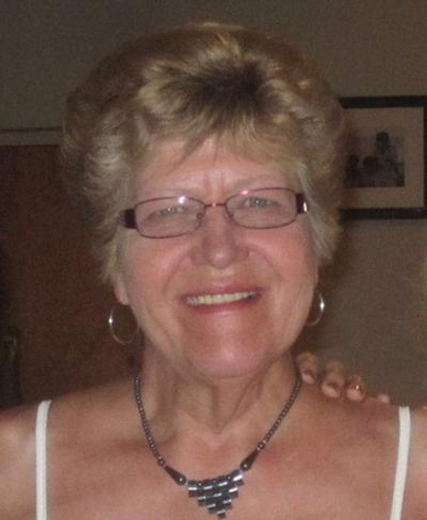 Linda D Novak Profile Photo