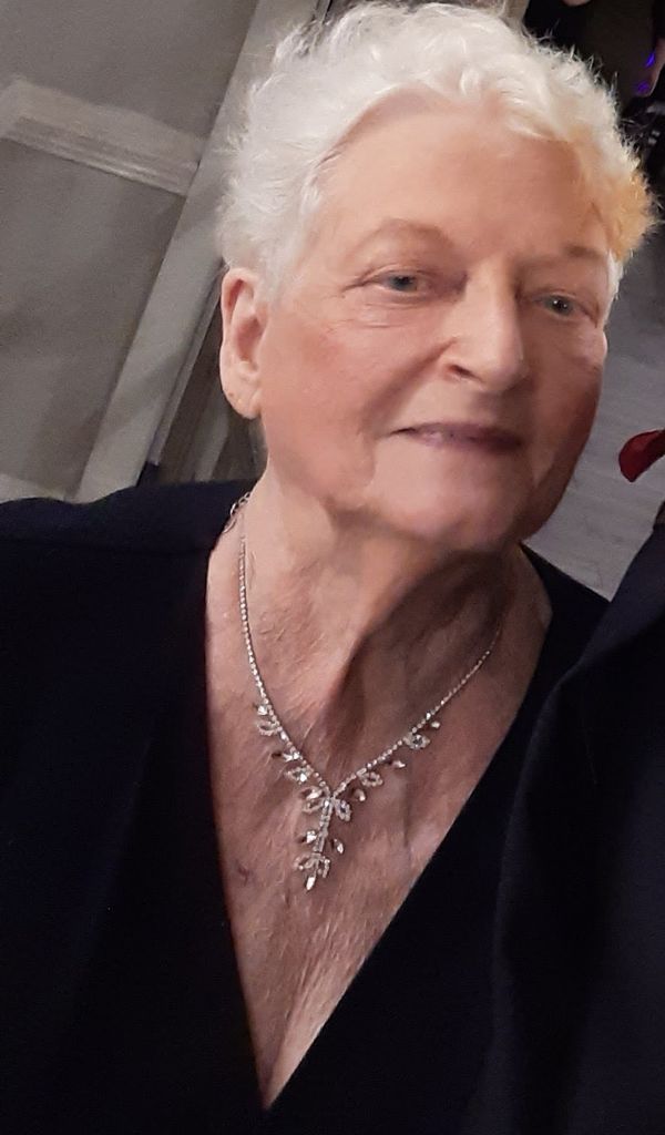 Lee Ann Webb Profile Photo