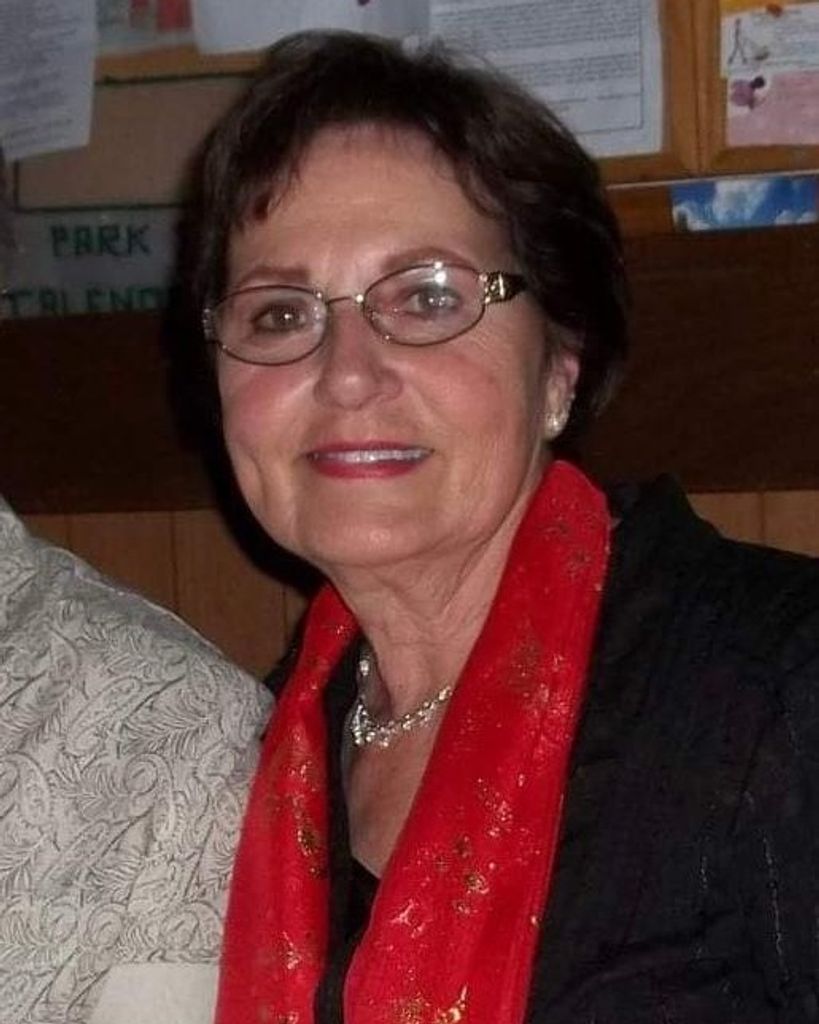 Lois Wilson Profile Photo